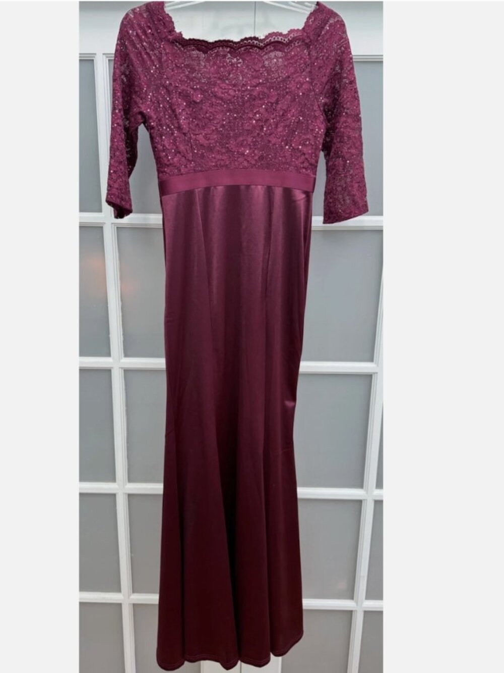 MISSMAY Women's Maroon Floral Lace Sequins Ruffle Evening Maxi Dress S ( 4-6) - Picture 4 of 14